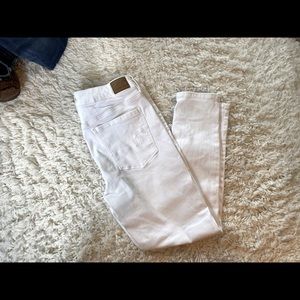 American Eagle white skinny jeans